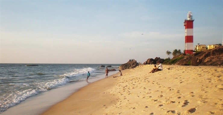 Surathkal Beach. Image source tourmet.com